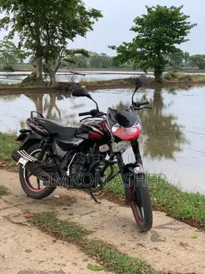 Bajaj Discover 2010