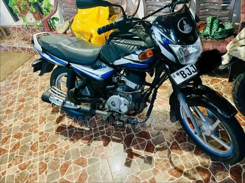 Bajaj CT100 2024