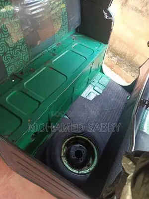Bajaj RE 2001