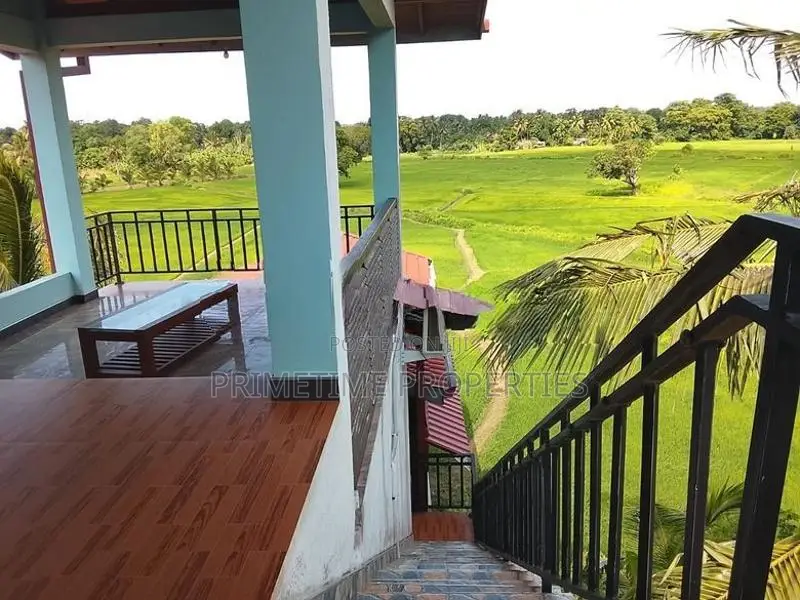 (KH863) Two Storey House for Sale in Anuradhapura