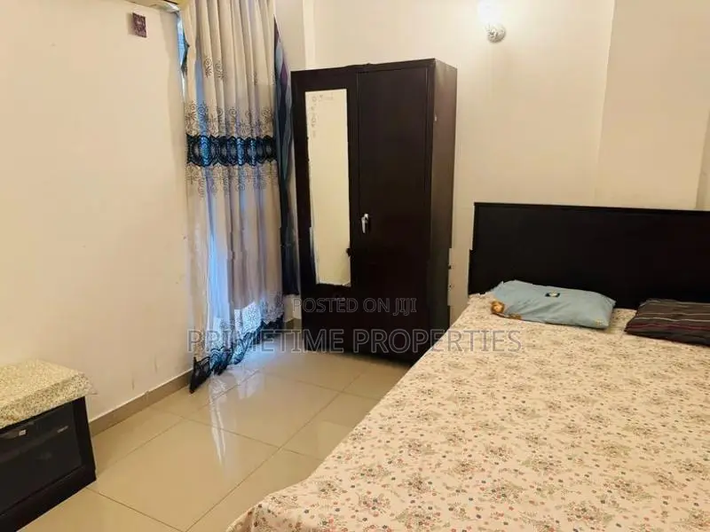 2 Bedroom Apartment With Furniture In Dehiwala