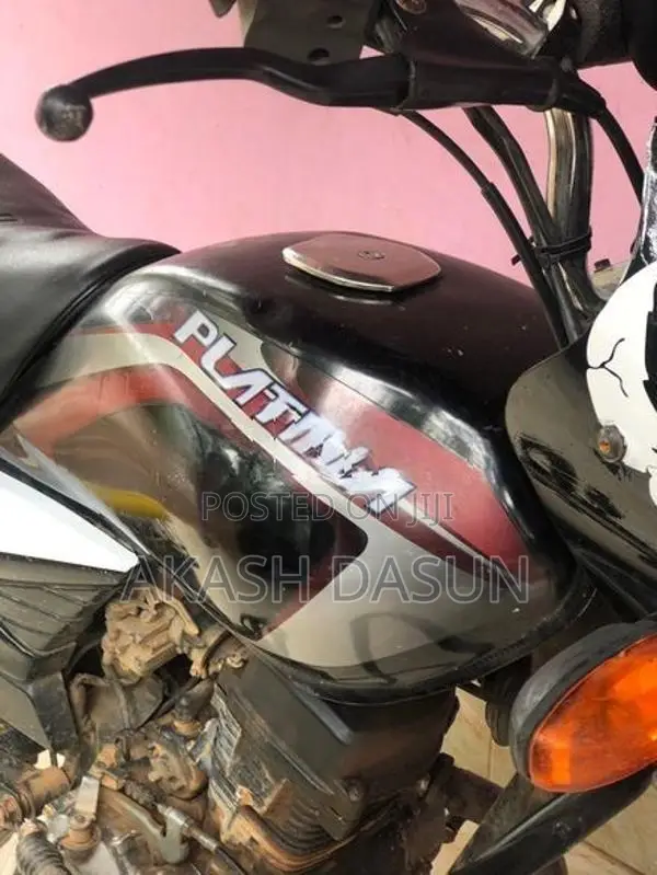 Bajaj Platina 125 2011