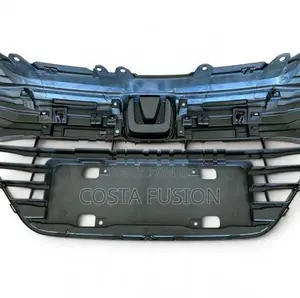 Honda Vezel RU3 Front Grille 2015-2019