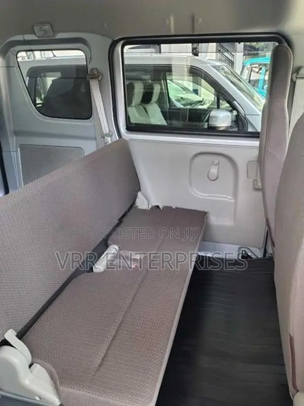 Nissan Clipper 2024
