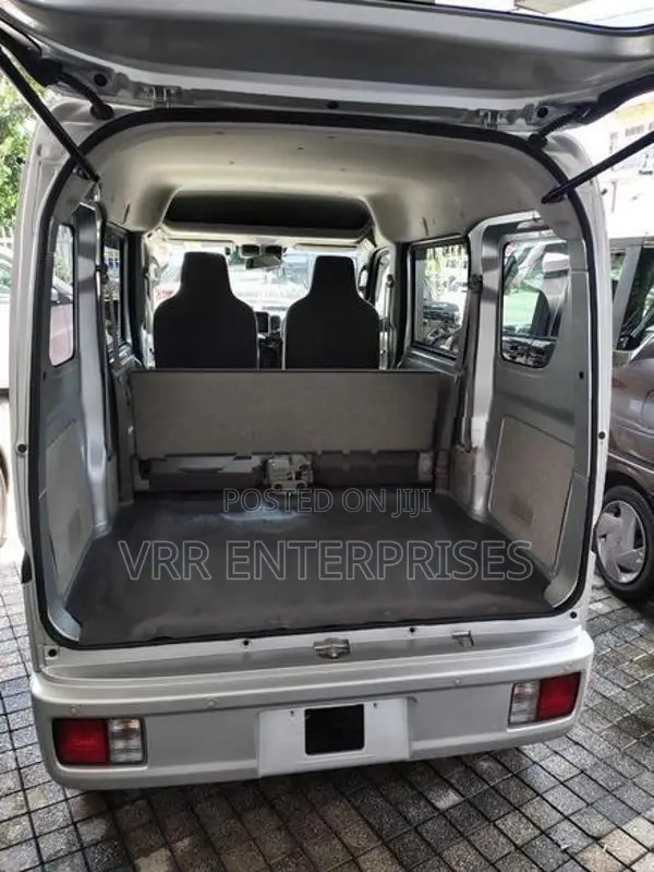 Nissan Clipper 2024