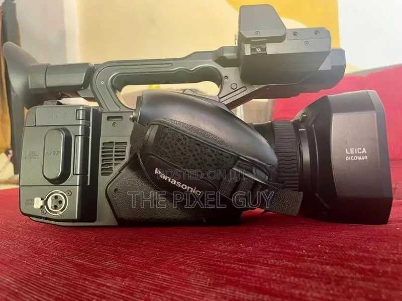 Panasonic AG-UX90 4K Pro Camcorder