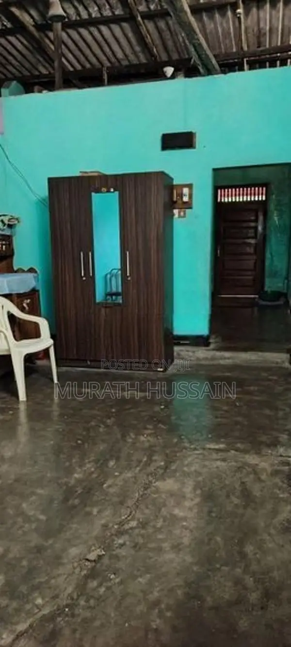 House For Sale In Colombo-Kurunegala Main Road (A6)