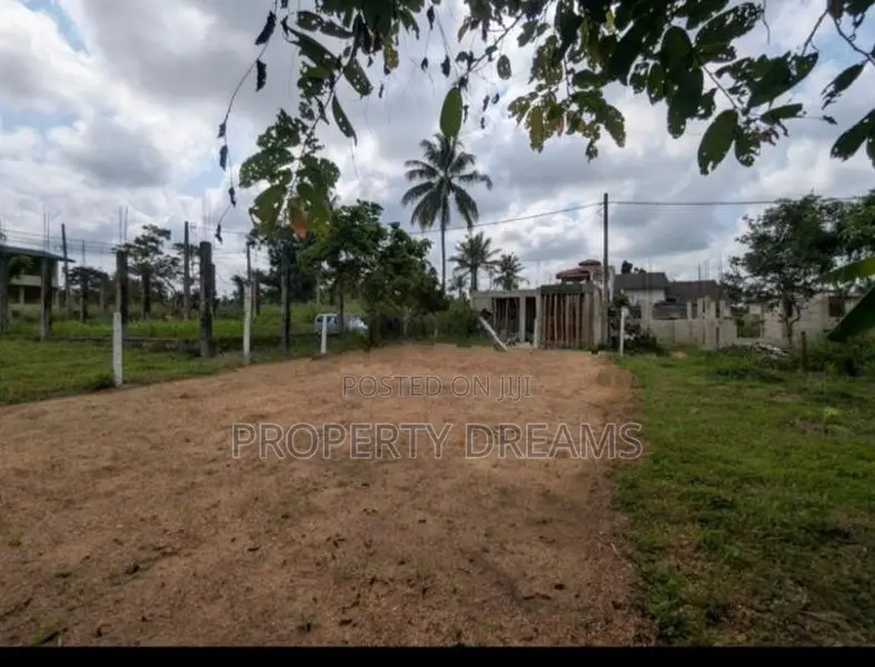 Meegoda Land for Sale