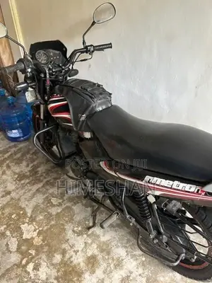 TVS Metro 2016