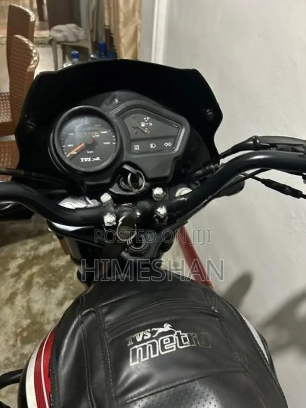 TVS Metro 2016