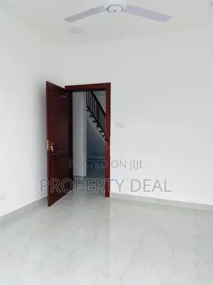 Two-Story Luxury House For Sale IN Kottawa PDH414