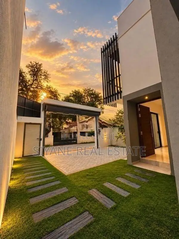 Super Luxury 2 Storey Modern House For Sale In Wattala, Mahabage.