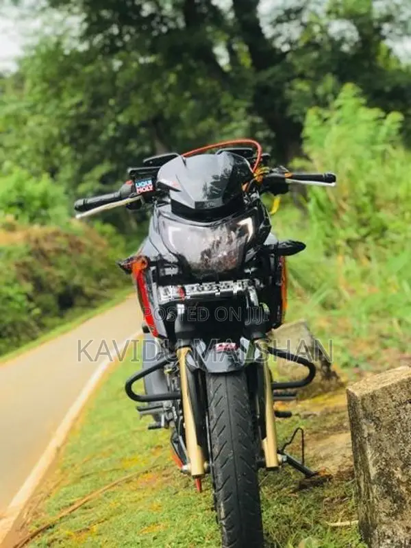 TVS Apache RTR 200 2021