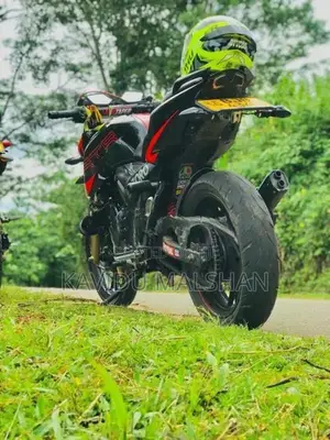 TVS Apache RTR 200 2021
