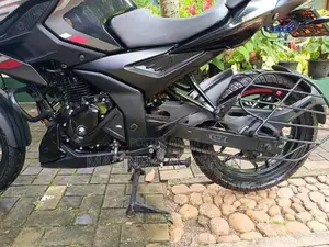 Bajaj Pulsar N160 2025
