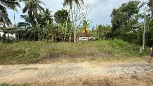 (DL1168) Two plof of Lands for Sale in Kirigampamunuwa mattegoda