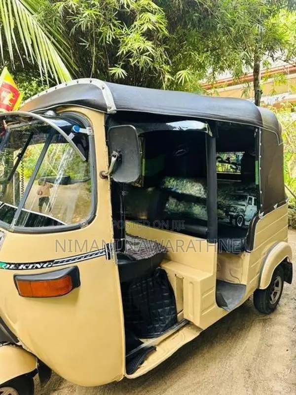Bajaj RE 2007