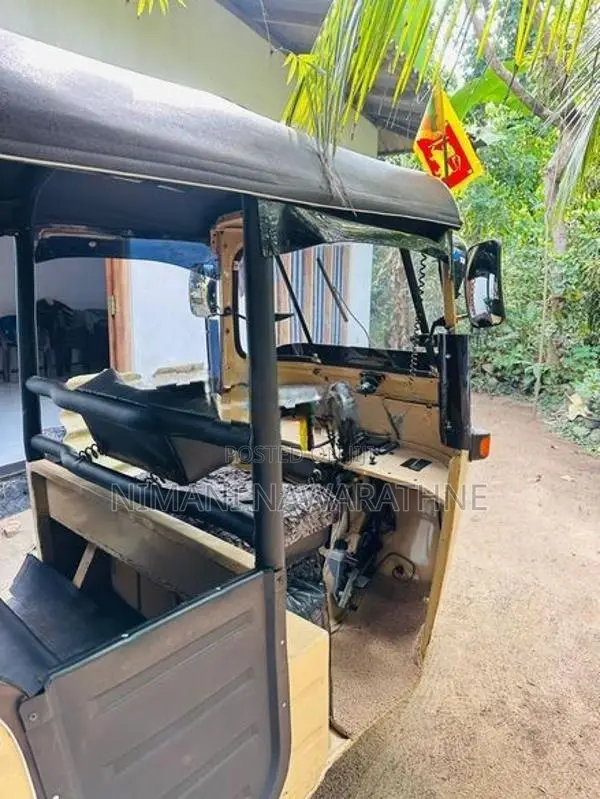 Bajaj RE 2007