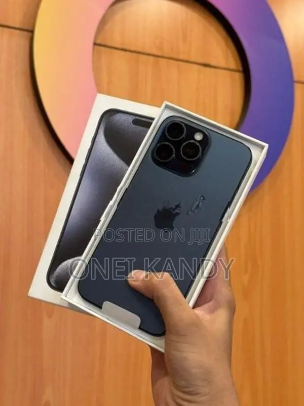 Apple iPhone 15 Pro Max 512GB (Used)