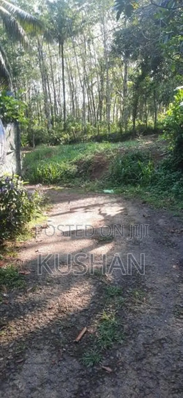 Land For Sale In Homagama Near Nsbm