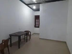 2nd floor 2BR house for rent in kalubowila near to hijaz girls school