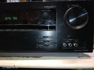 Onkyo Av Receiver - Speakers / sound system