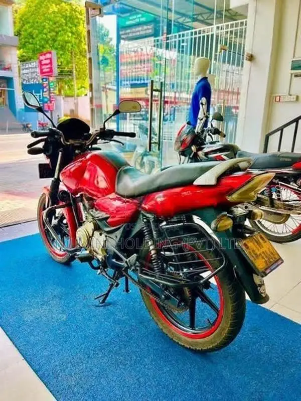 TVS Apache 2010