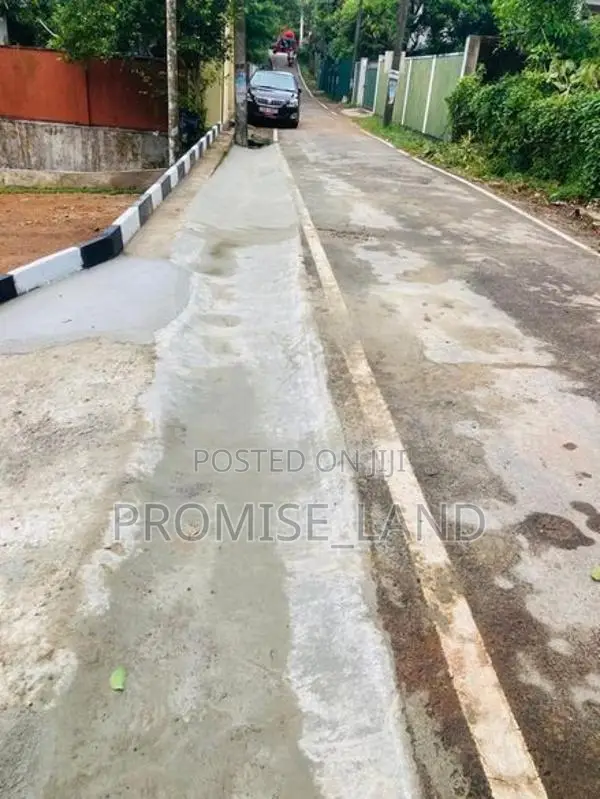 Piliyandala siddamulla junction land for sale T01