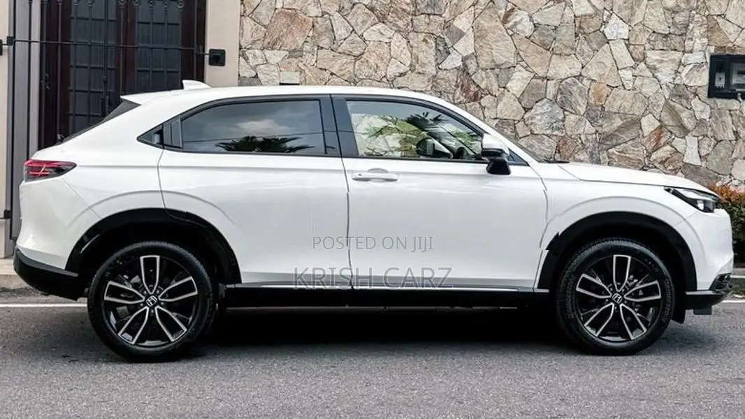 Honda Vezel Z 2025