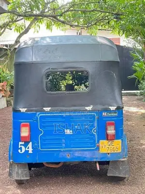 Bajaj RE 2006