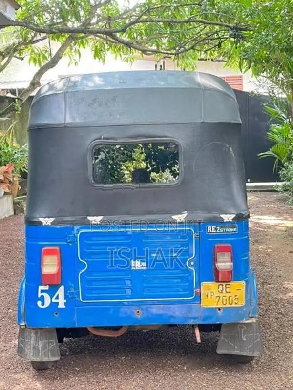 Bajaj RE 2006
