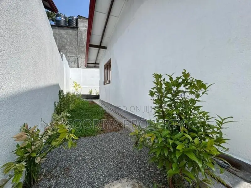 Beautiful Brand New House for Sale in Moratuwa Piliyandala