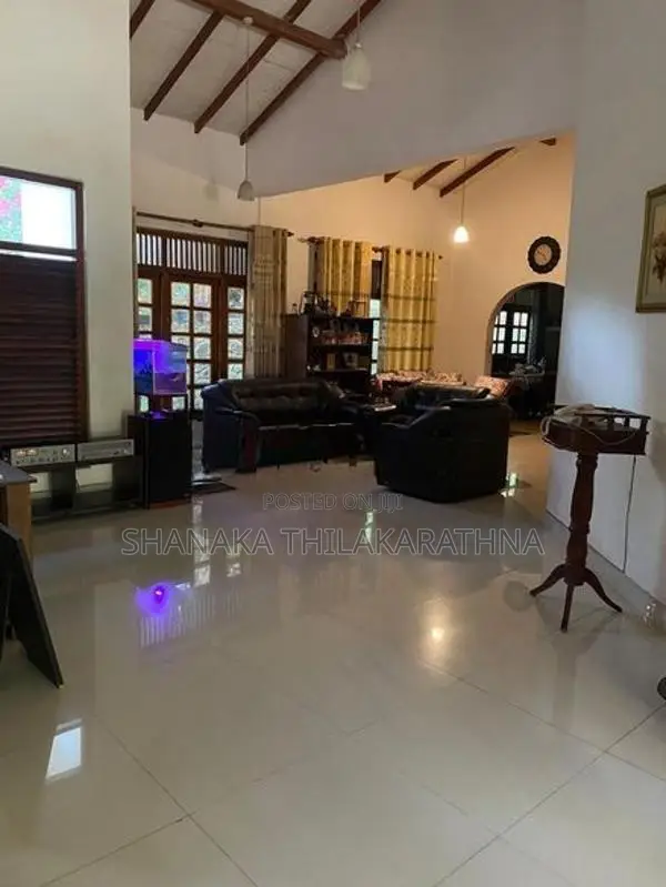 Spacious Two-Storey House for Sale – Teldeniya