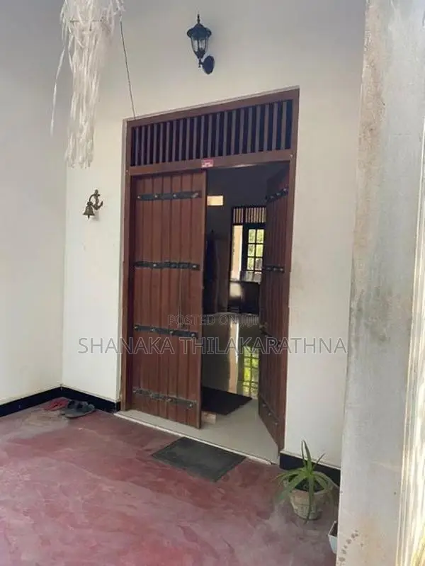Spacious Two-Storey House for Sale – Teldeniya
