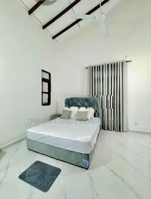 Piliyandala Semi Firnished Brand new House for Rent ( R- 871 )