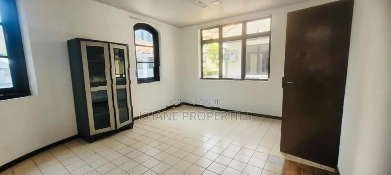 Property for Rent in Dharmpala mawatha , Colombo 7