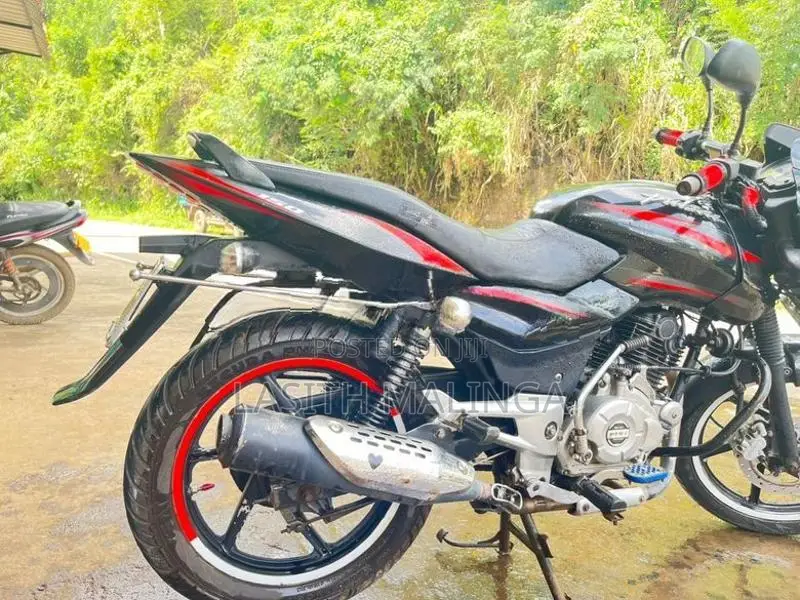 Bajaj Pulsar 150 2016