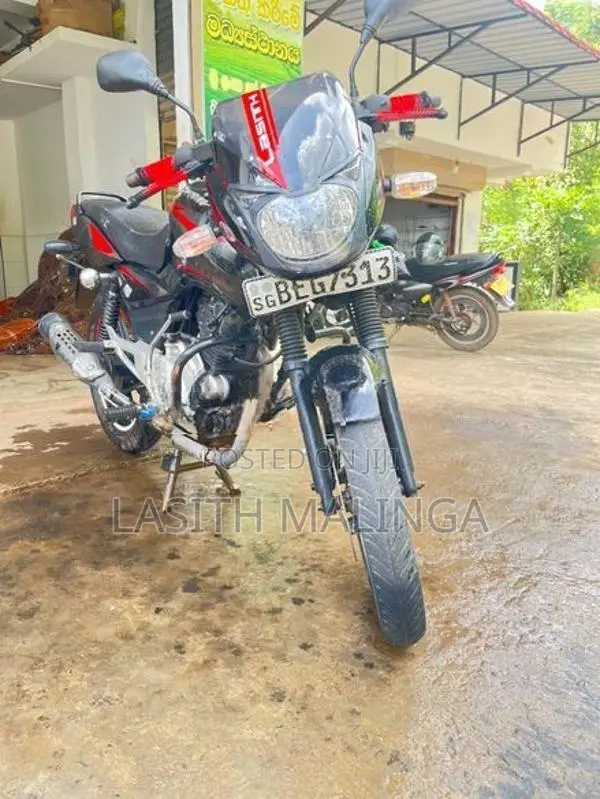 Bajaj Pulsar 150 2016