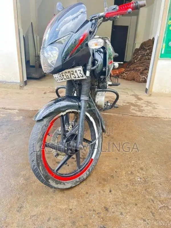 Bajaj Pulsar 150 2016