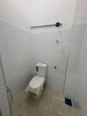 Shop Space for Rent on Main Road, Sri Sangaraja Mawatha (EM251RN)