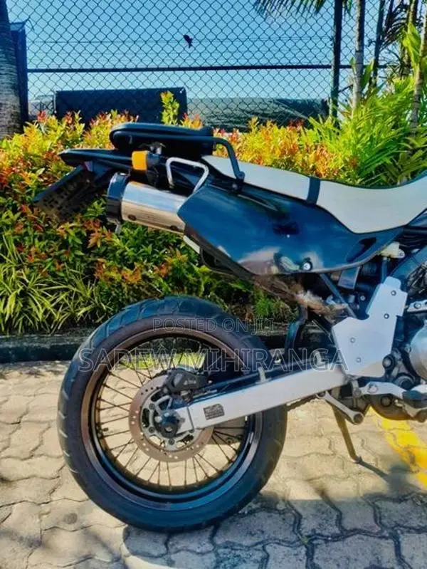 Kawasaki D Tracker 2007