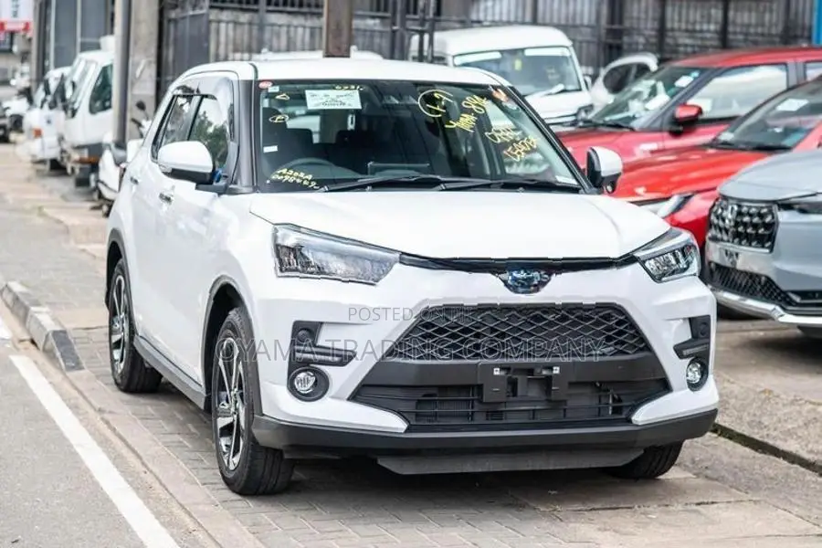 Toyota Raize Z Hybrid 2025