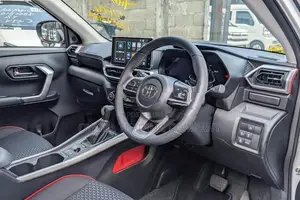 Toyota Raize Z Hybrid 2025