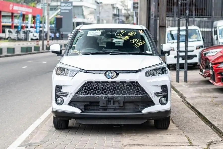Toyota Raize Z Hybrid 2025