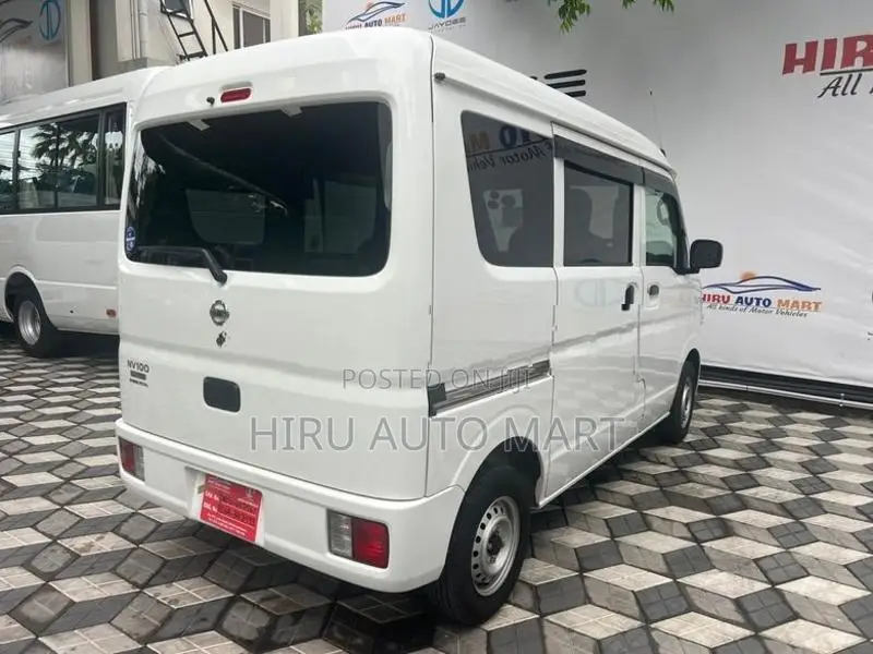 Nissan Clipper DX 2023