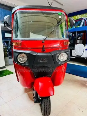 Bajaj RE 2026