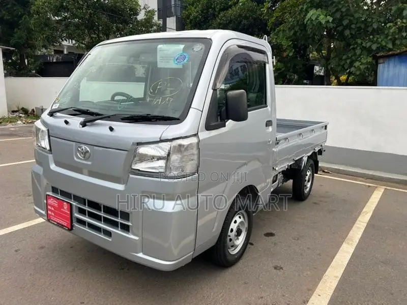 Toyota Pixis Truck Standard 2023
