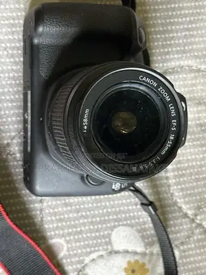 Canone 2000D Camera With 18-35 Mm Lens
