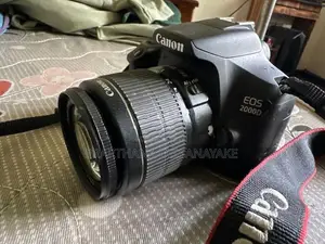 Canone 2000D Camera With 18-35 Mm Lens
