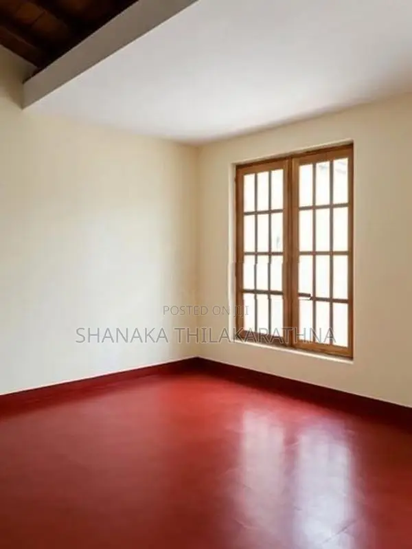 7-Bedroom, 3-Storey House For Sale In Kundasale, Kandy